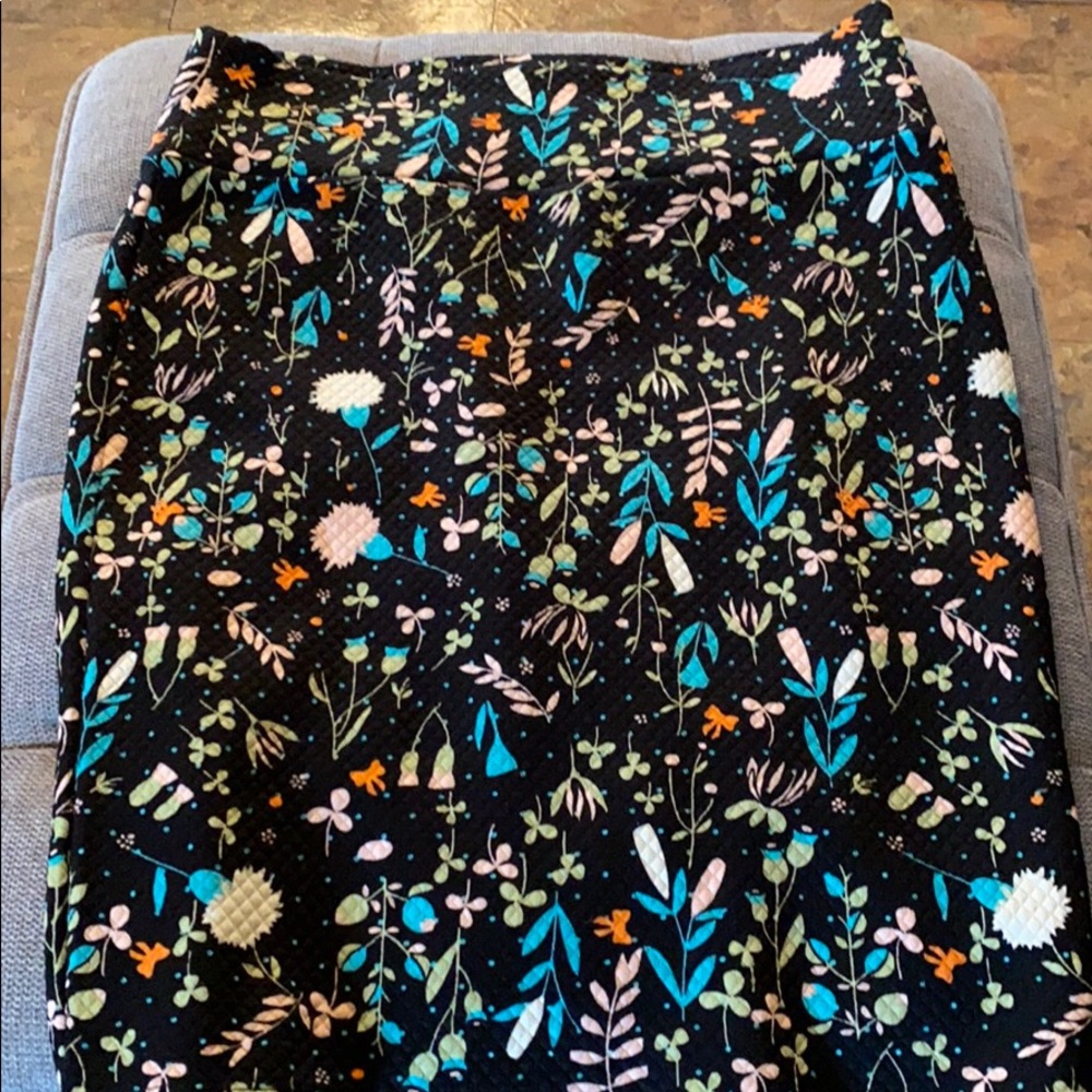 Lularoe Cassie skirt Sz L